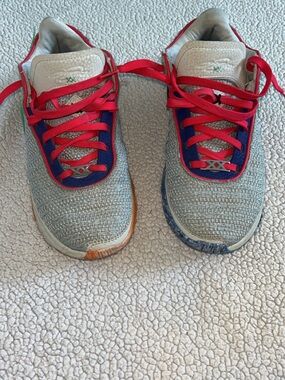 Size 8.5 - Nike LeBron 20 Nike Lifer